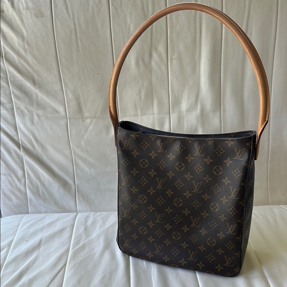 💓Looping Louis Vuitton GM Monogram Canvas Bag✨